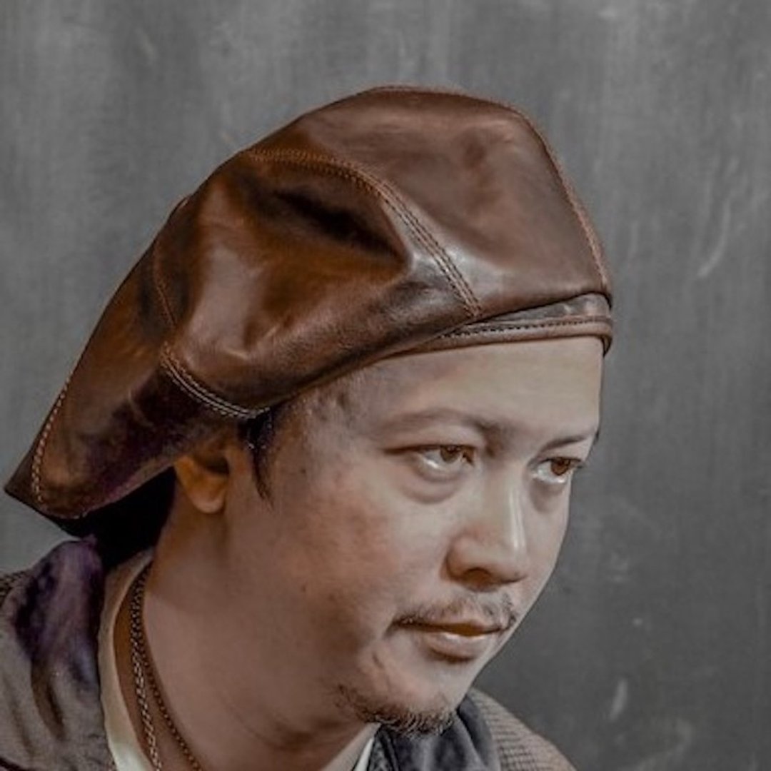 Leather Beret 植鞣革贝雷帽 - 深咖 - 帽子 - 真皮 咖啡色