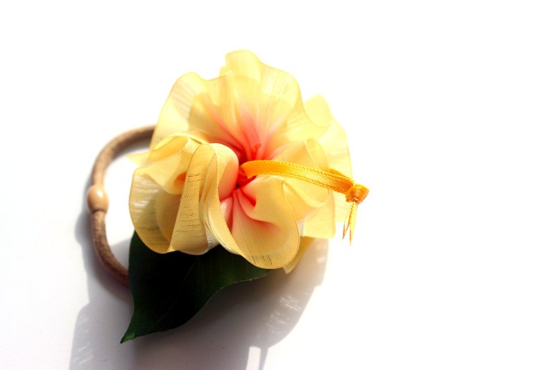 三用款木槿花饰品 发圈 手环 尤克里里装饰 夏日热带风手工花 - 发饰 - 棉．麻 黄色