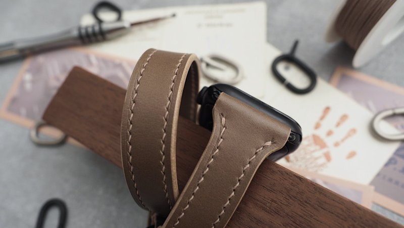 纯手工牛皮爱马仕双圈款苹果AppleWatch表带 定制化刻字礼物 订制 - 表带 - 真皮 卡其色