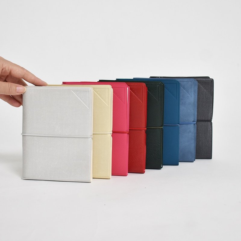 可折叠手帐 2026 年 4 月开始 月历&周历 TETEFU 轻巧手帐 月间 周间 行事历 轻便 - 笔记本/手帐 - 纸 红色