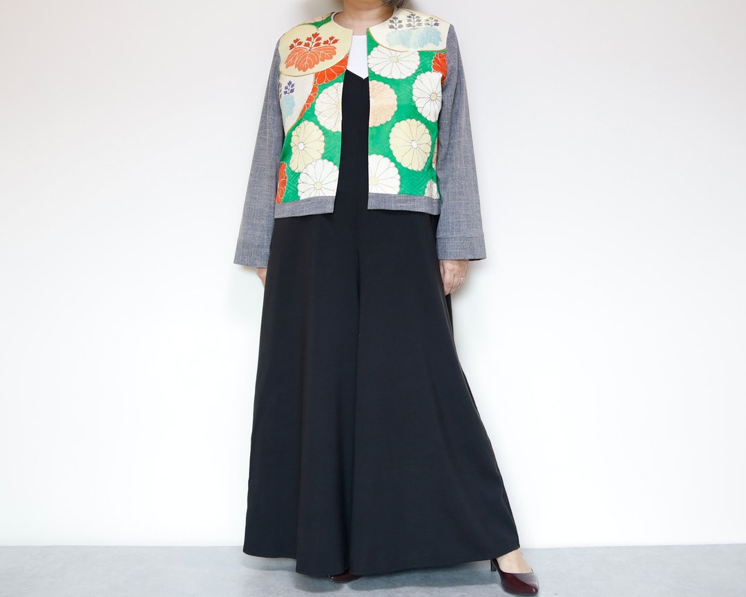 KIMONO 圆领外套 - 使用复古和服布料制作的圆领外套，独一无二 - 女装休闲/机能外套 - 聚酯纤维 绿色
