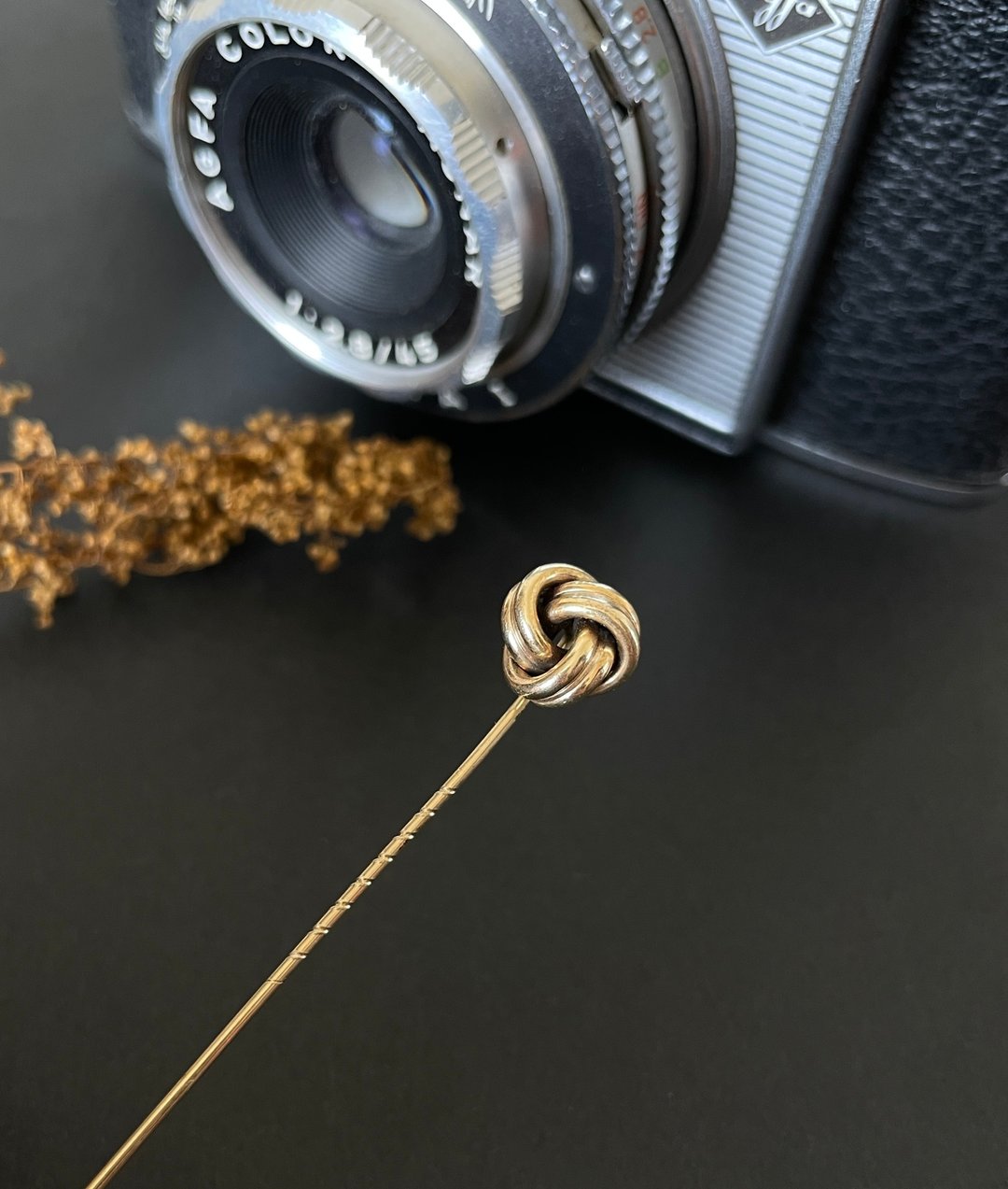 -Antique骨董少见金色扭结厚金别针领带针 B1660 - 胸针 - 其他金属 金色