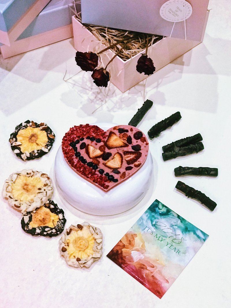 2018新年情人双囍好新情限量组 幸福心礼盒 - 巧克力 - 新鲜食材 粉红色