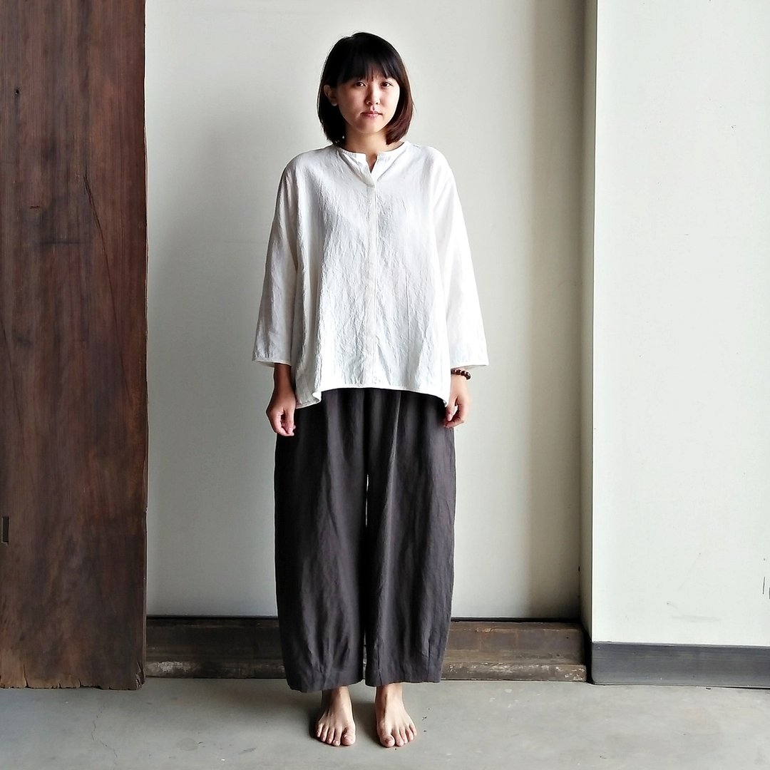 小V领八分袖衫  亚麻  白 - 女装上衣 - 棉．麻 白色