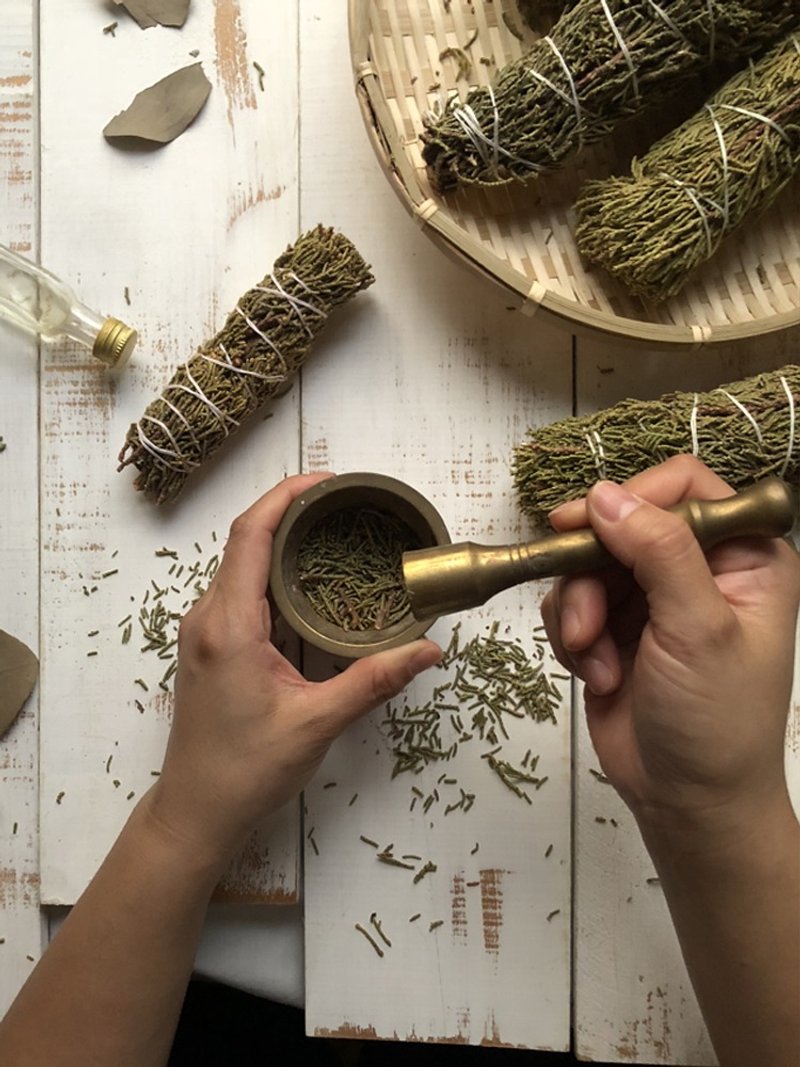 净化圣品杜松 杜松捆 杜松棒 杜松散装 杜松粉 - 香薰/精油/线香 - 其他材质 咖啡色