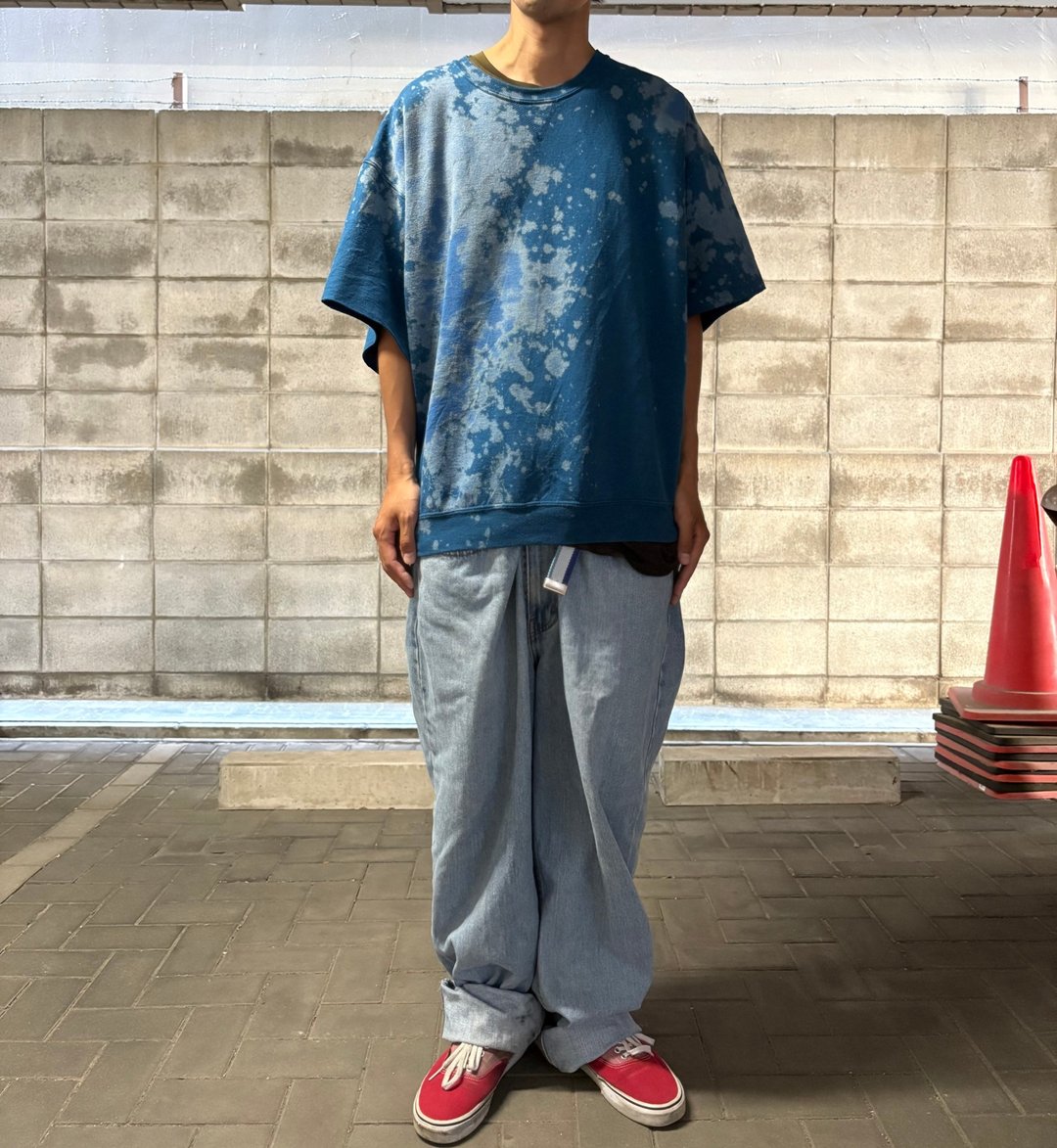 漂白剪裁大学T - 女装上衣 - 棉 