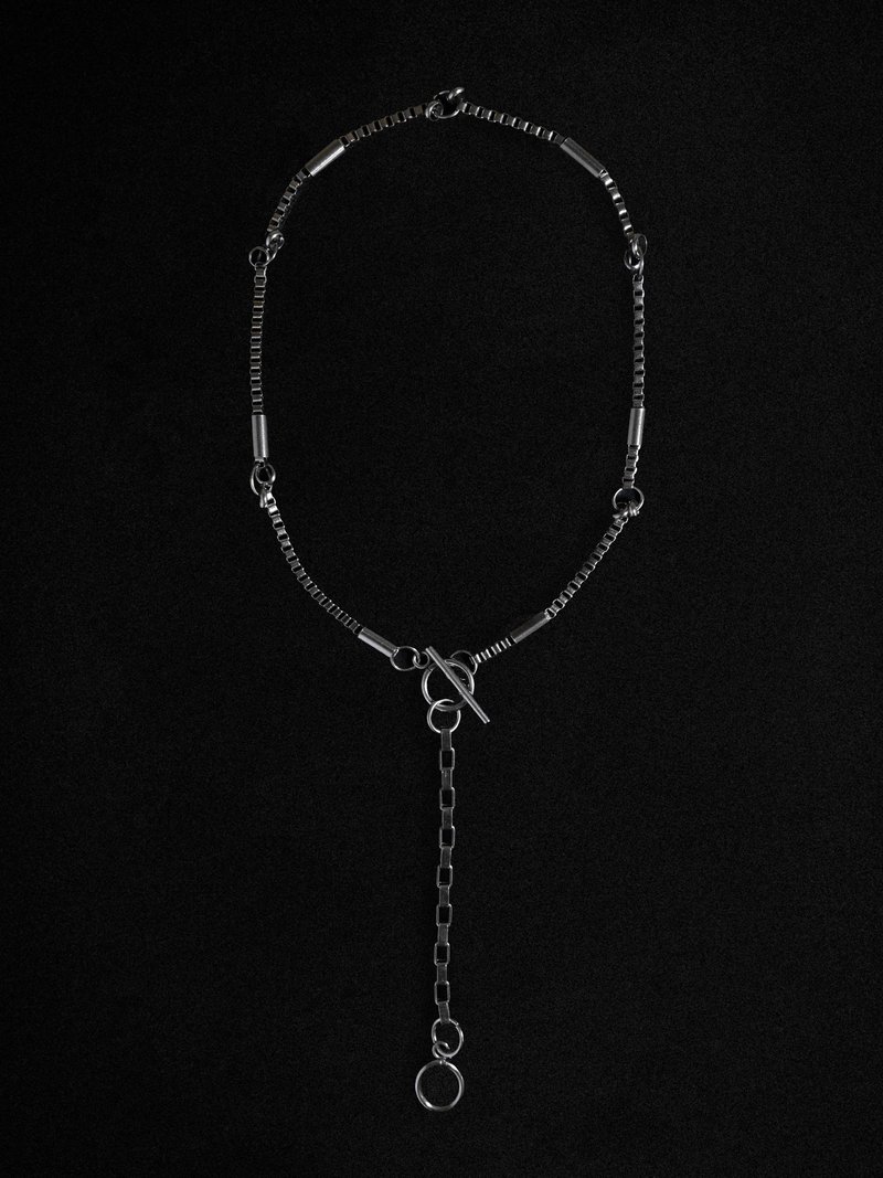 YARD YARN — Liam Necklace - 项链 - 不锈钢 银色
