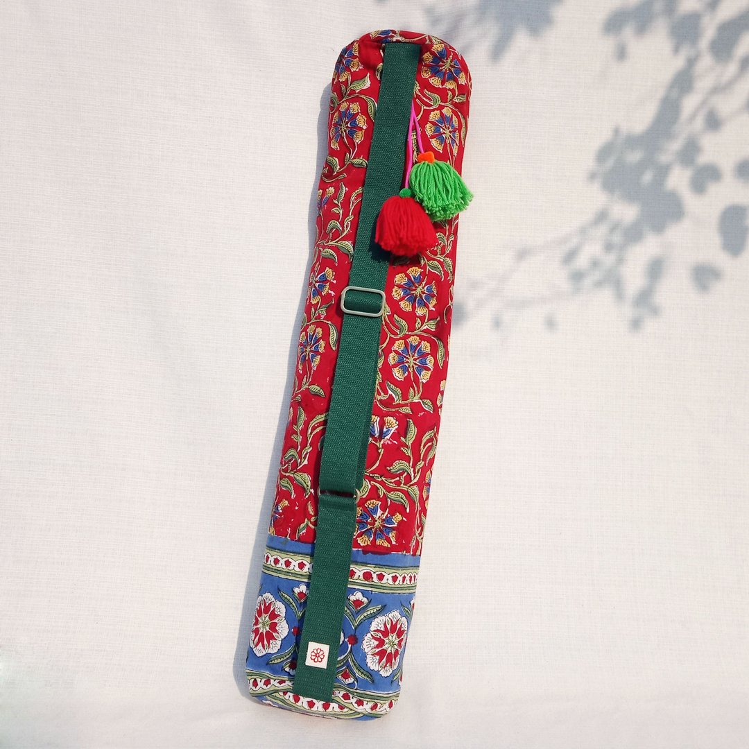 Red indian cotton flower print yoga mat bag - 侧背包/斜挎包 - 棉 红色