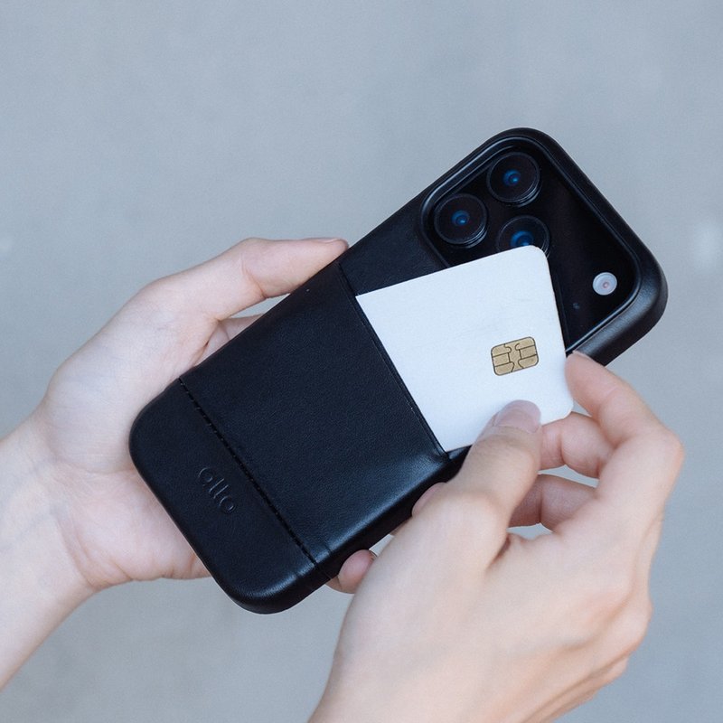 插卡式皮革手机壳 iPhone 17 系列 - 渡鸦黑 - 手机壳/手机套 - 真皮 咖啡色