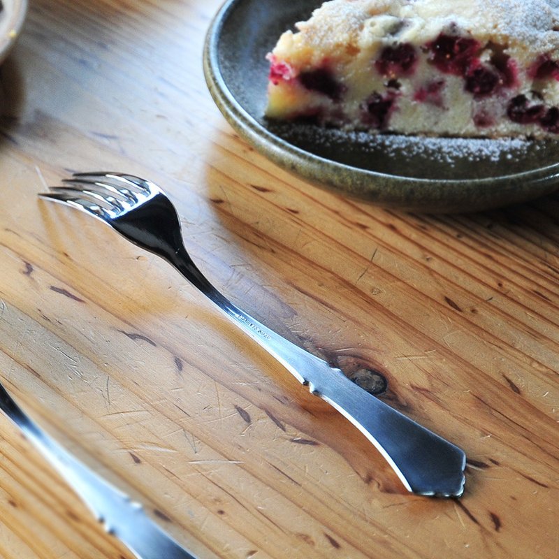 日本高桑金属 日制典雅不锈钢餐叉-3入 - 餐刀/叉/匙组合 - 不锈钢 