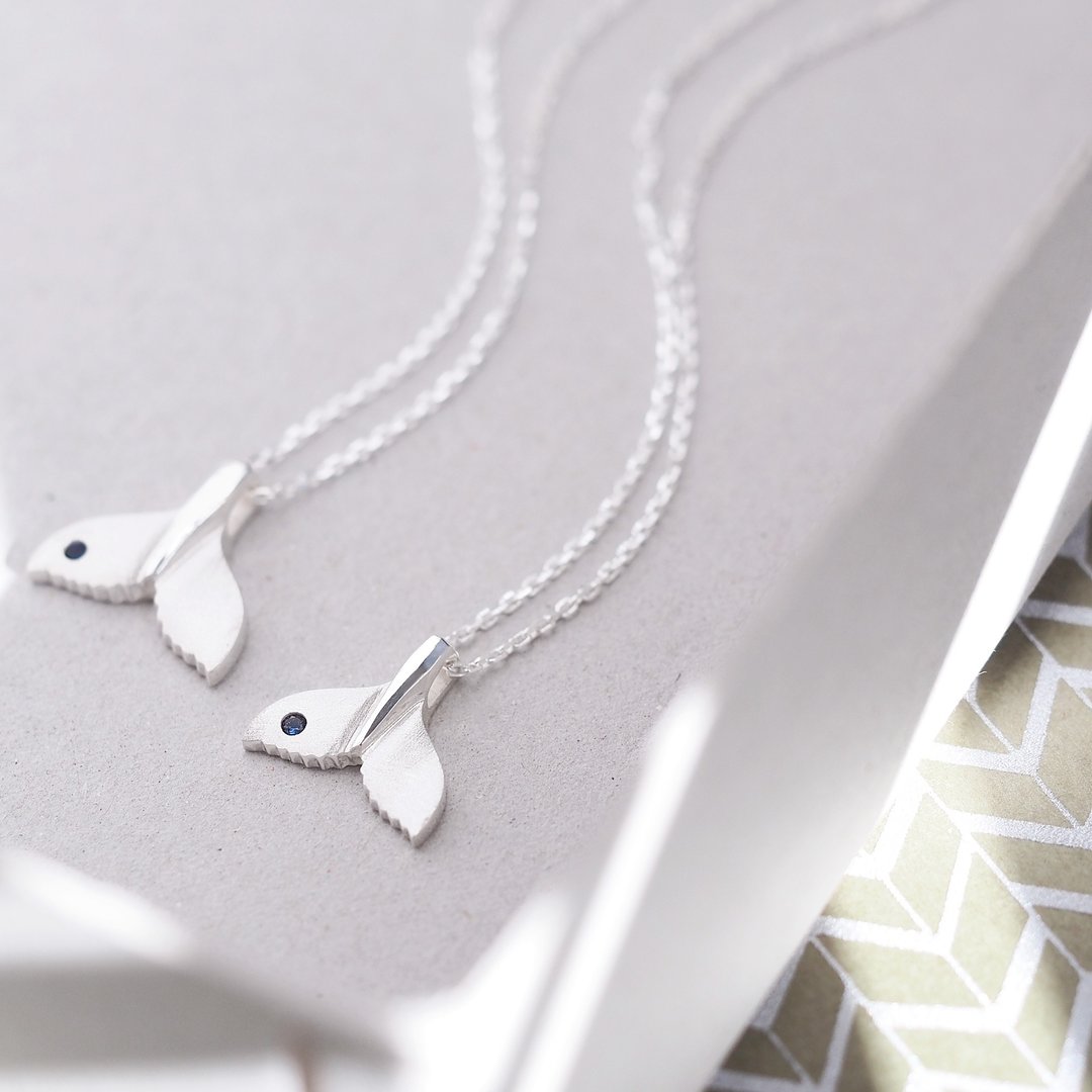 2 pieces set) Sapphire Whale Tail Pair Necklace Silver 925 - 项链 - 其他金属 蓝色