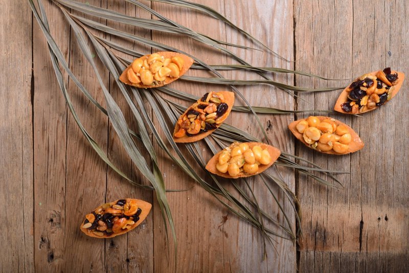 【和生御品】8入综合坚果塔礼盒 - 蛋糕/甜点 - 其他材质 