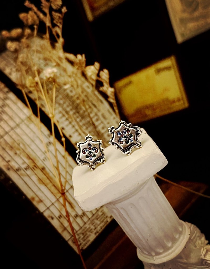 【新品】信念/盾形/纯银/水晶耳环/单只 - 耳环/耳夹 - 纯银 