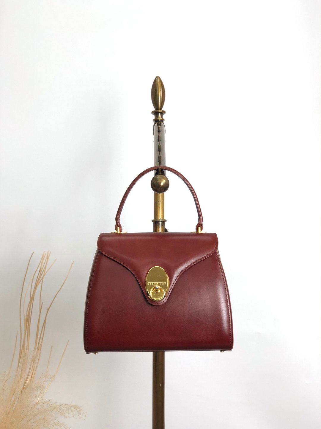【 日本直送 名牌中古包 】GIVENCHY 纪梵希 手提包 棕色 锁头 皮革 顶部提把 vintage rguu25 - 手提包/手提袋 - 真皮 咖啡色