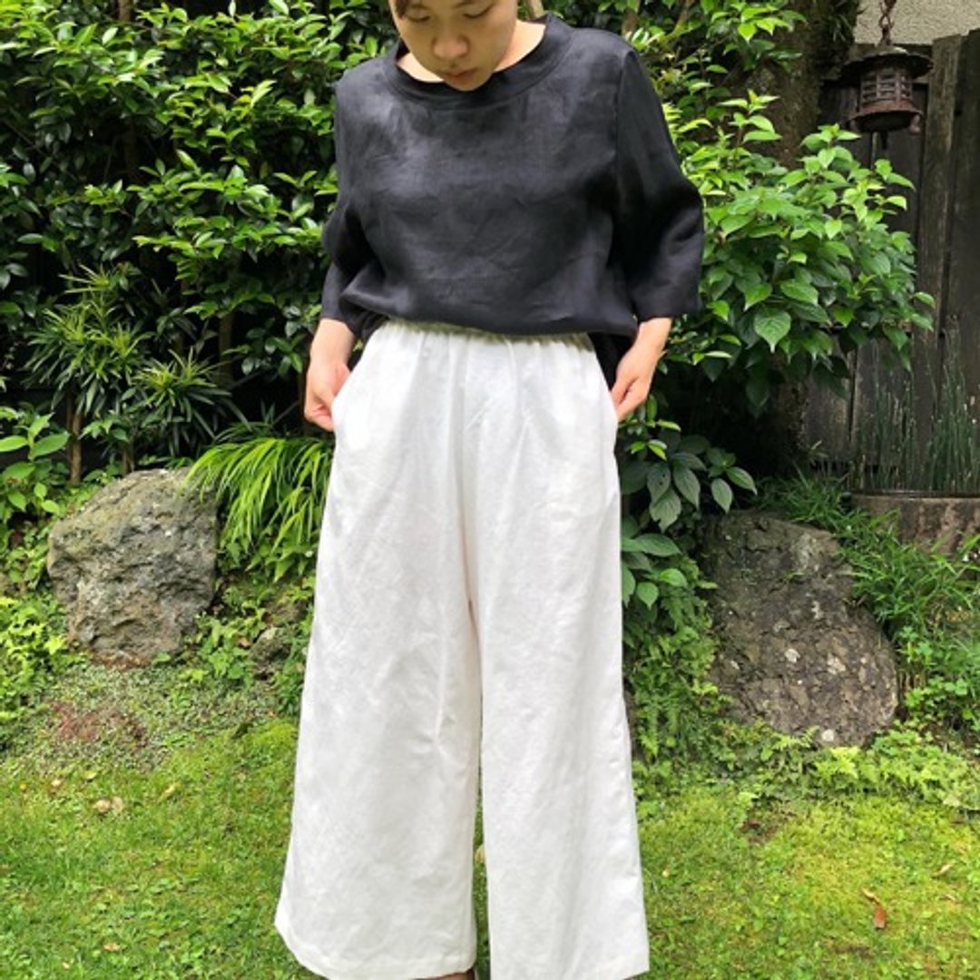 Cotton Linen eight-quarter length wide pants off-white - 女装长裤 - 棉 白色