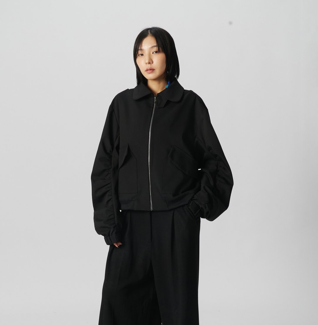 抽皱造型黑色工装外套 抗皱轻机能 - 女装休闲/机能外套 - 棉 黑色