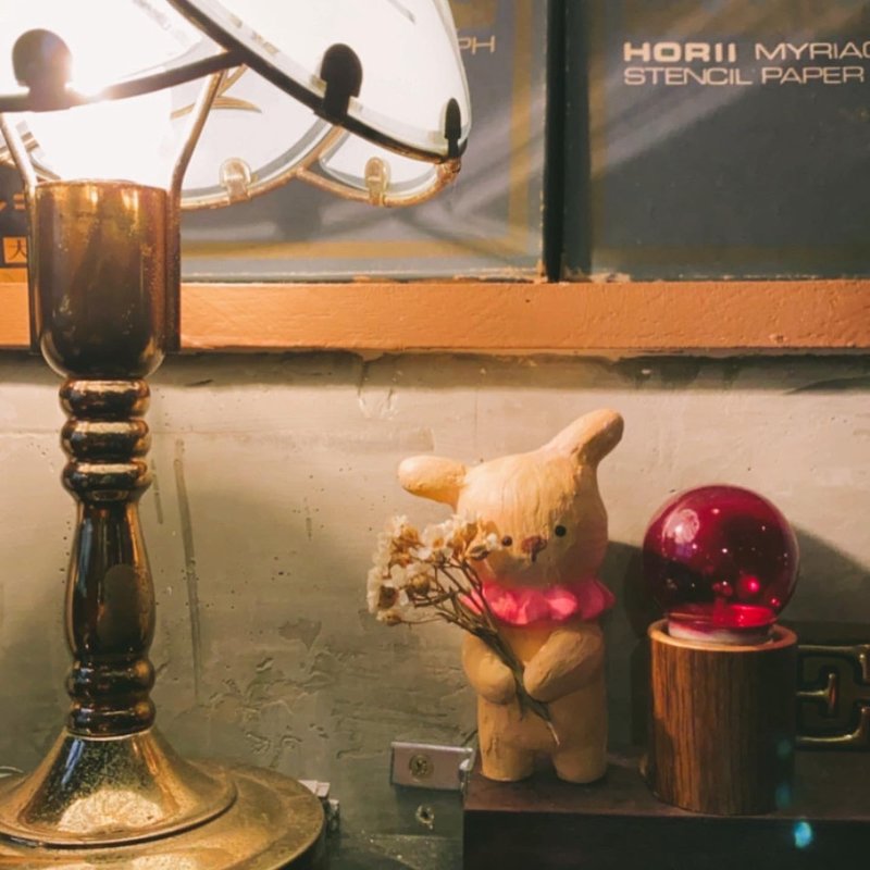 【原创手作】送祝福的狗狗小帕-日本石粉土公仔 - 玩偶/公仔 - 粘土 卡其色