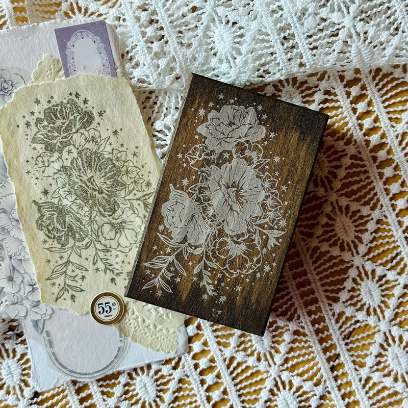 与花 染木印章 - 晨光与花 - 印章/印台 - 木头 咖啡色