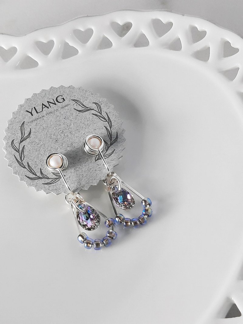 YLANG【小梨果】水滴造型耳环Swarovski水晶/艺术铜线 - 耳环/耳夹 - 其他金属 