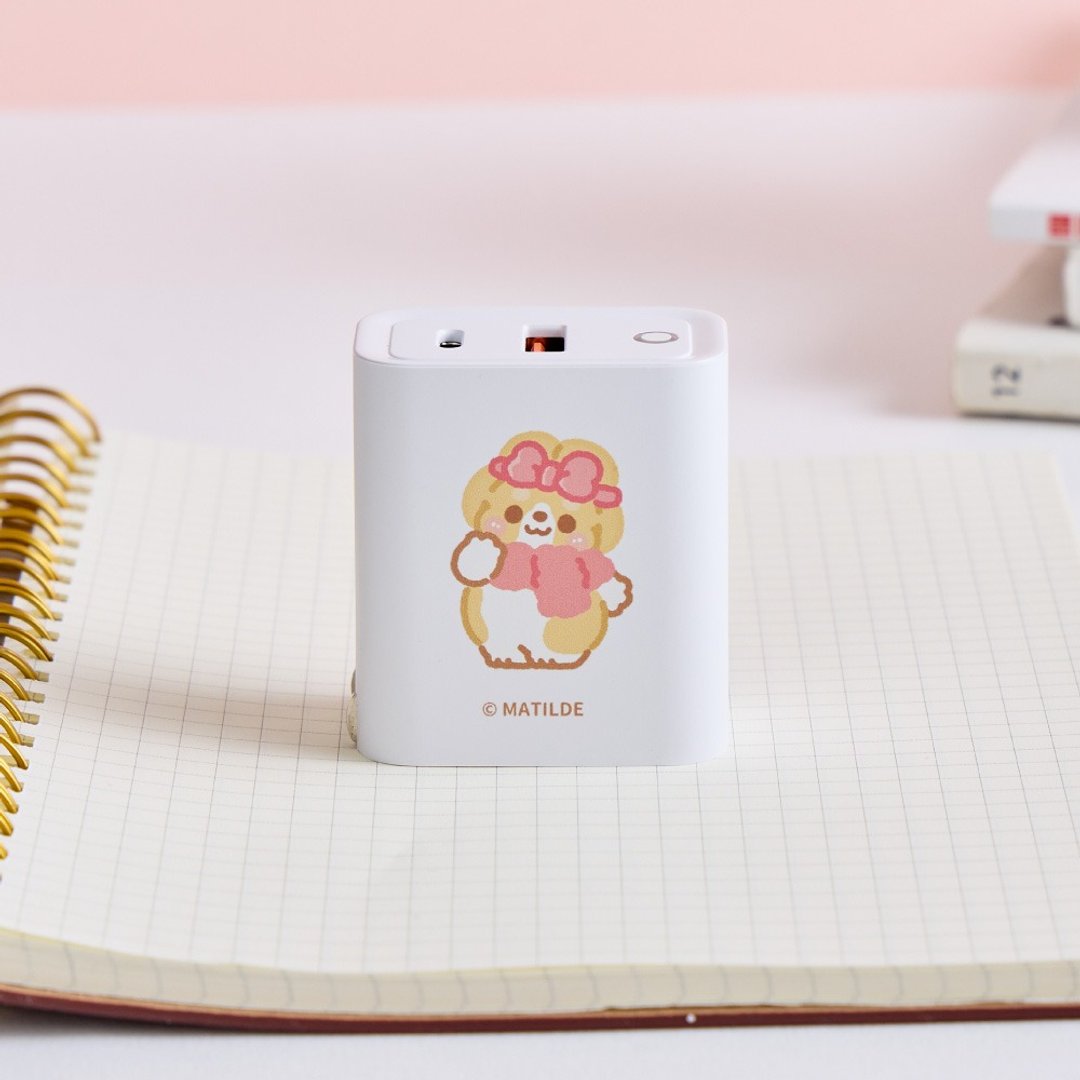 柯基犬卡卡暖冬围巾USB3.0+PD20W双孔充电器 - 数码小物 - 塑料 多色