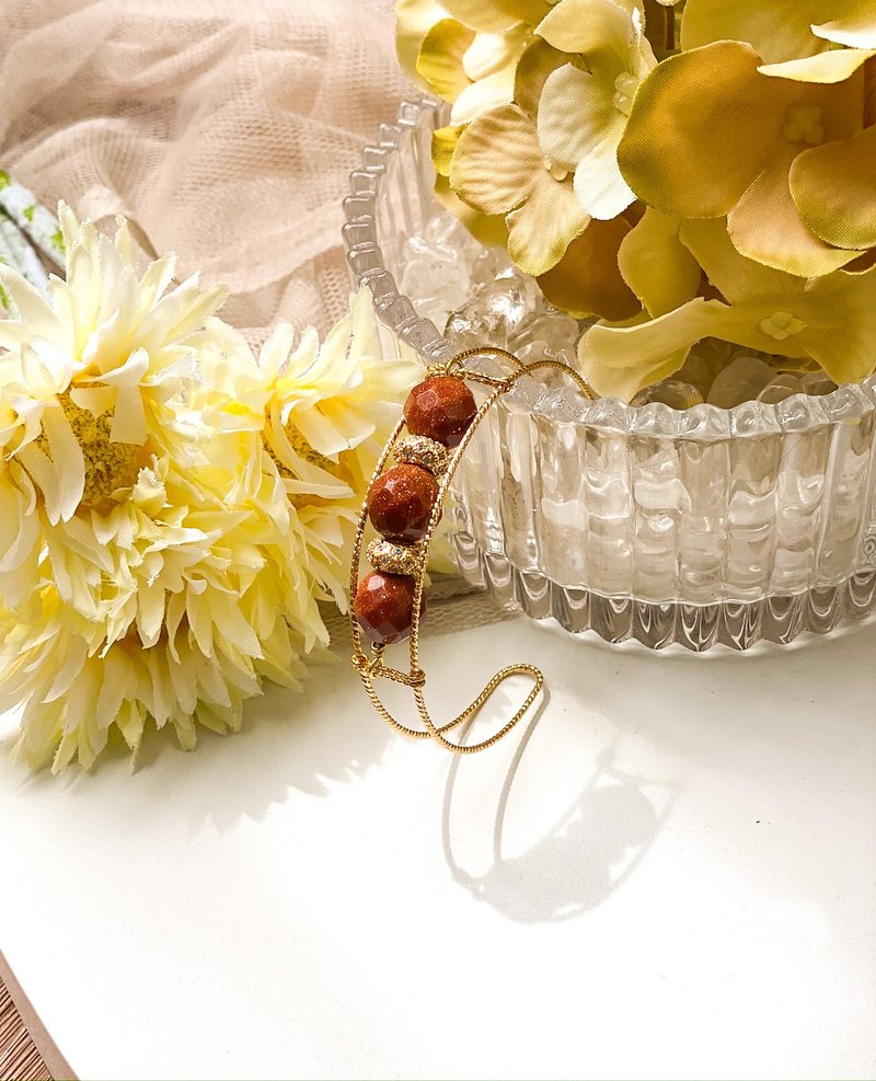 RURI | 14k镀金纽纹金沙石手镯 - 手链/手环 - 半宝石 金色