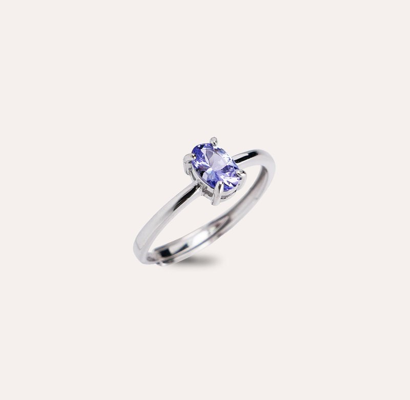 安珠 丹泉石 蓝色 紫色 椭圆 4*6mm 戒指 经典系列 Oval 宝石银 - 戒指 - 银 蓝色