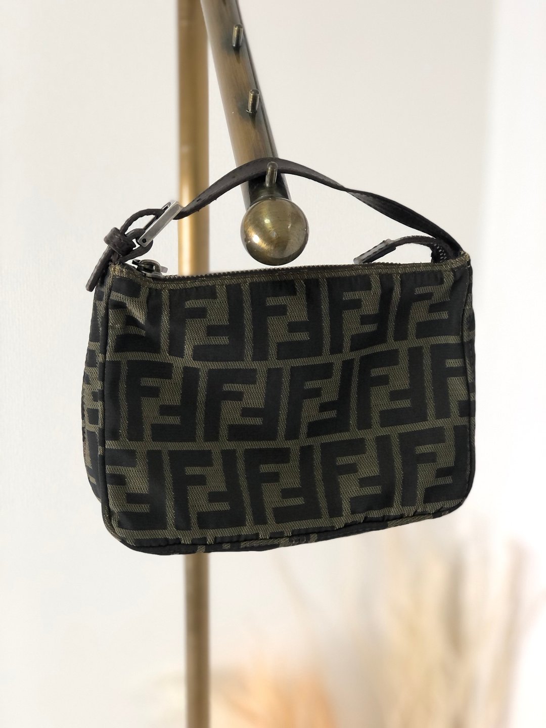 【日本直送，名牌二手包装】FENDI Zucca提花化妆包棕vintage复古旧si6gvh - 手提包/手提袋 - 真皮 咖啡色