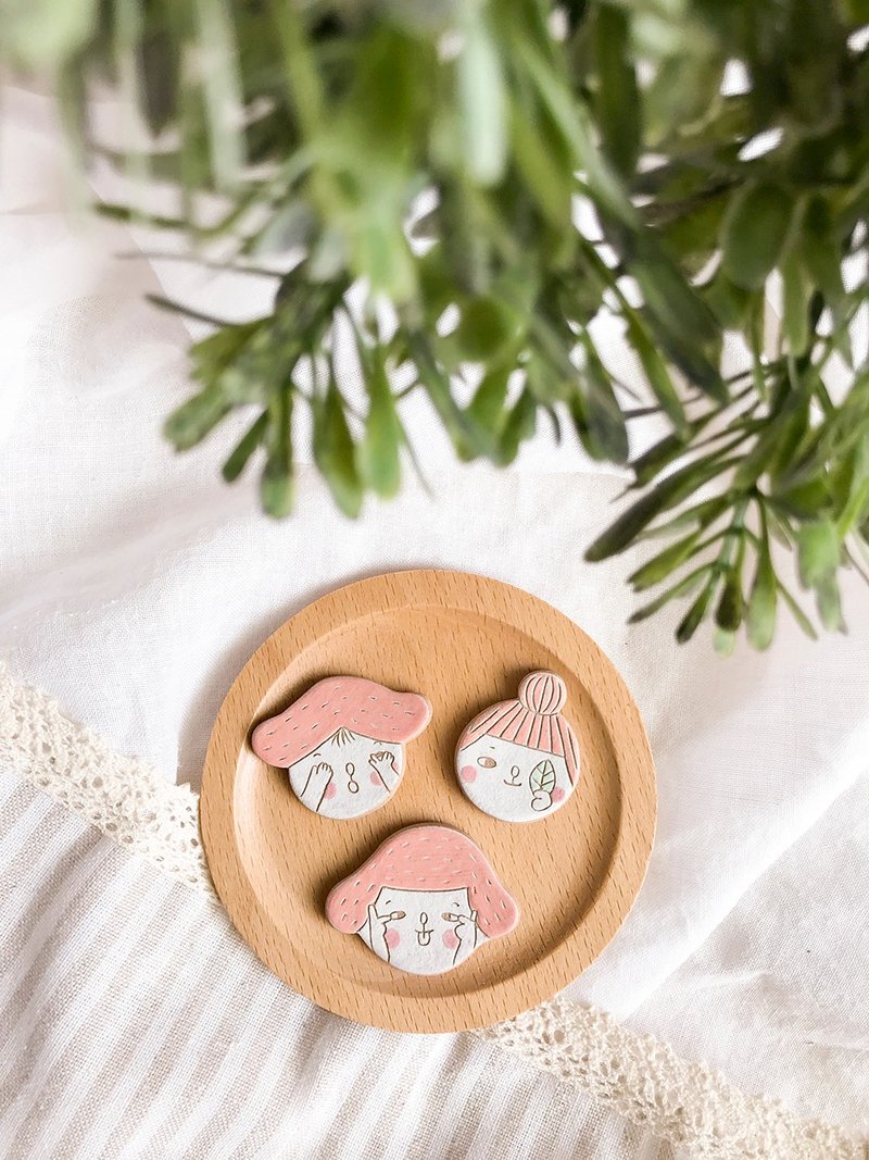 小女孩 别针 - 徽章/别针 - 陶 多色