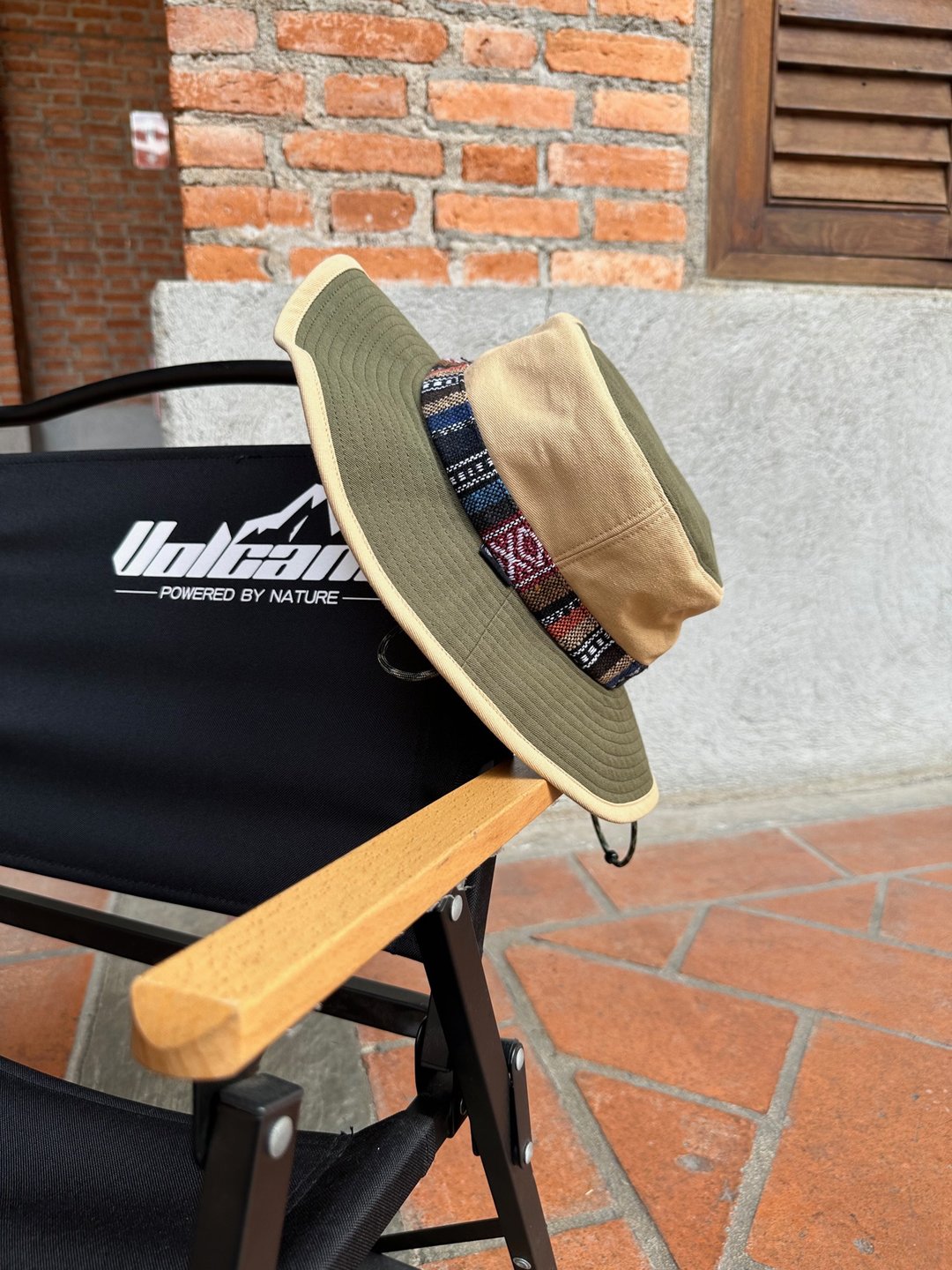 Outdoor bucket hat with string (Unisex) - Free Shipping!!! - 帽子 - 棉 多色
