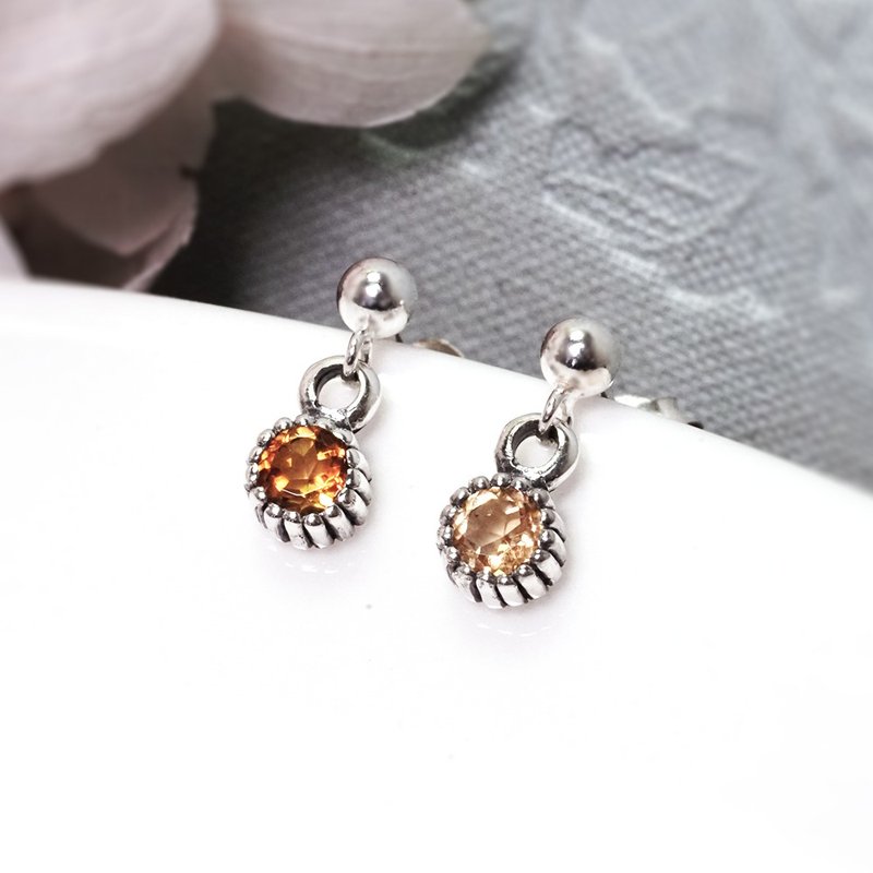 十一月诞生石 黄水晶 纯银耳环 银珠设计 天然石 生日礼物 - 耳环/耳夹 - 纯银 黄色