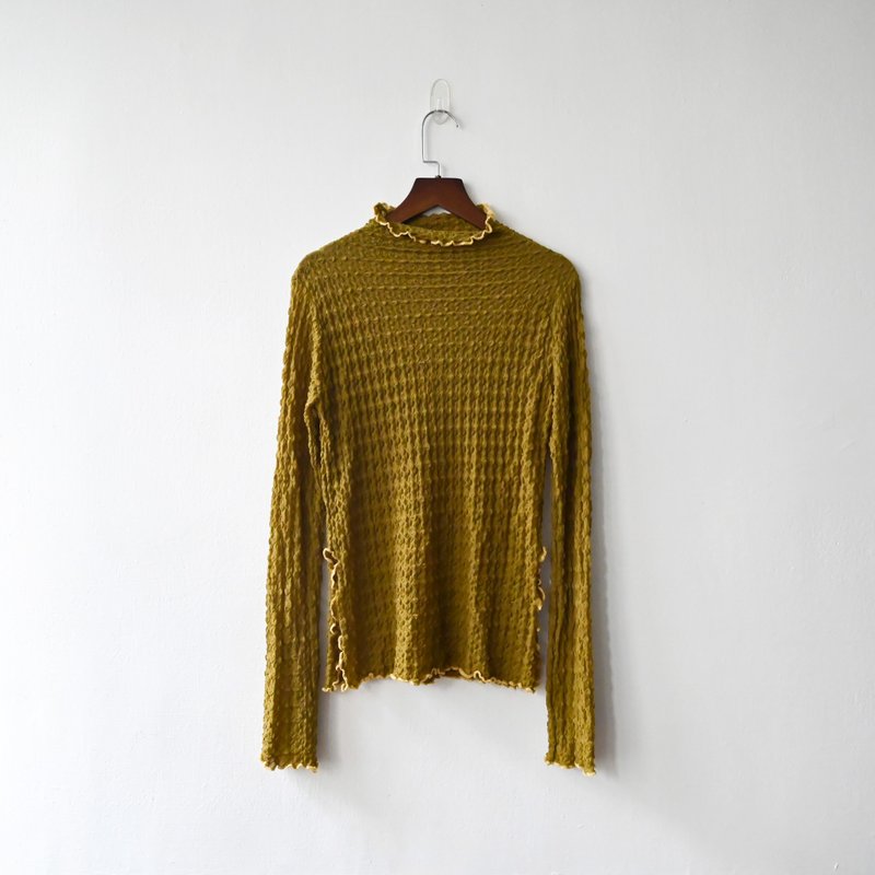 【蛋植物】开衩设计压褶打底纯色上衣 - 女装上衣 - 其他人造纤维 