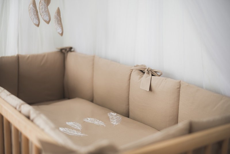 Brown baby nursery bumper – baby bedding – crib guard – brown crib bumper - 婴儿床上用品 - 棉．麻 咖啡色