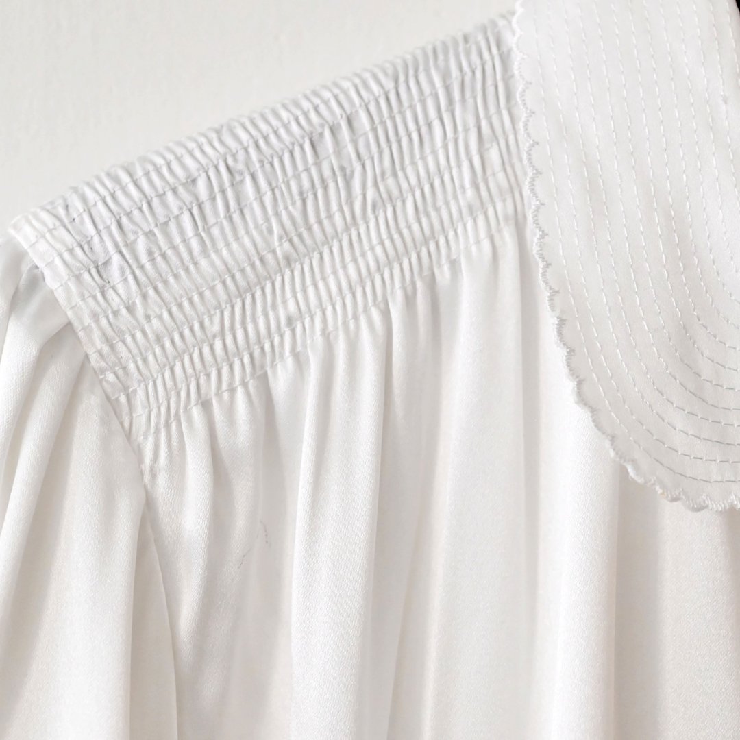 【蛋植物古着】雪影漫游纯色古着衬衫 - 女装衬衫 - 其他人造纤维 白色
