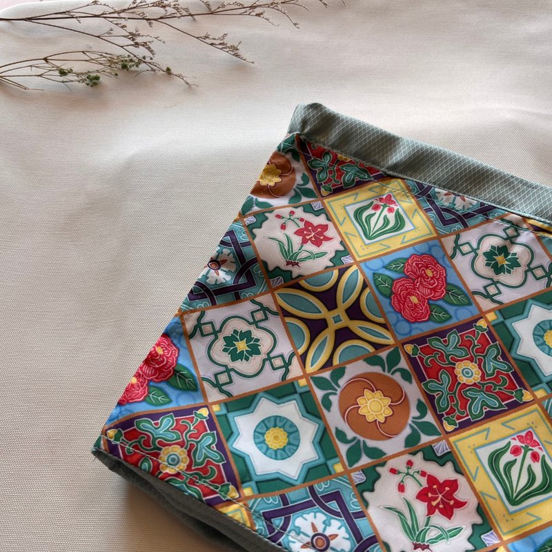 防水袋 手提袋 75D防水布 台湾老花砖 两种尺寸 可折叠收纳 - 手提包/手提袋 - 防水材质 多色