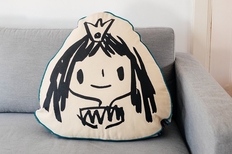 Brut Cake 手工微笑抱枕靠垫(7)_可爱手绘_丝网印刷_手工缝制_拥抱温暖疗愈的笑脸 - 枕头/抱枕 - 棉．麻 