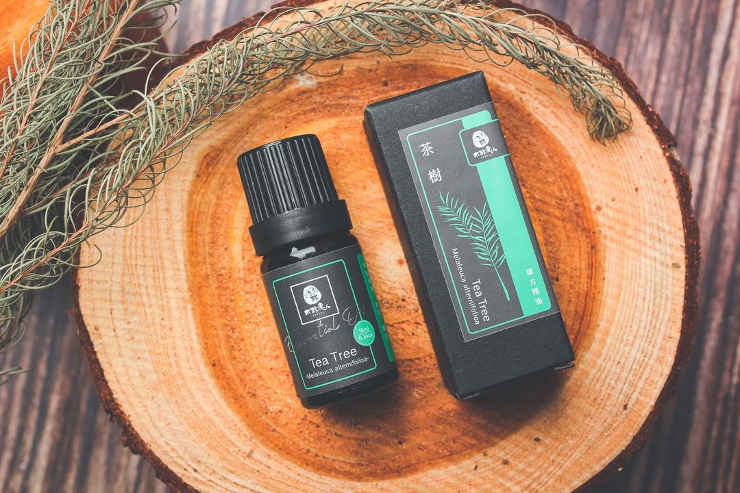 【单方精油】茶树精油10ml 天然/扩香/按摩/保养 - 香薰/精油/线香 - 精油 咖啡色