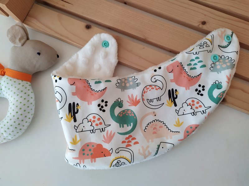 恐龙世界 宝宝脖围 保暖围兜 围巾  脖围 小孩脖围 - 围嘴/口水巾 - 棉．麻 多色