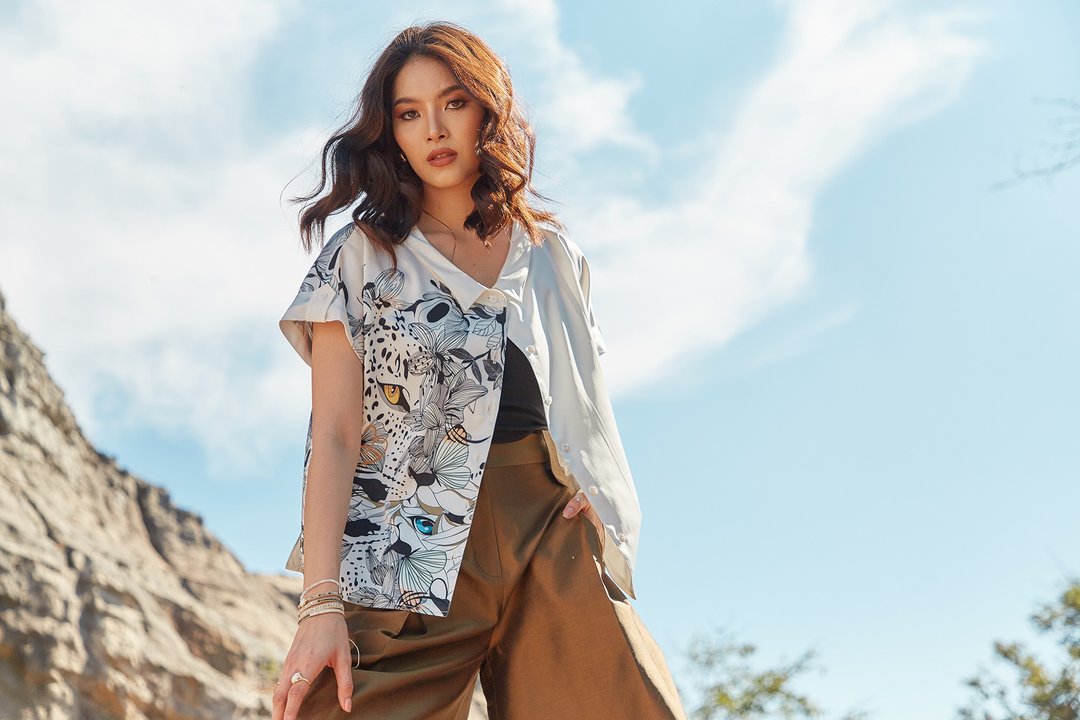 Wild in the city : Silk short sleeve shirt - Faith mono - 女装衬衫 - 聚酯纤维 白色