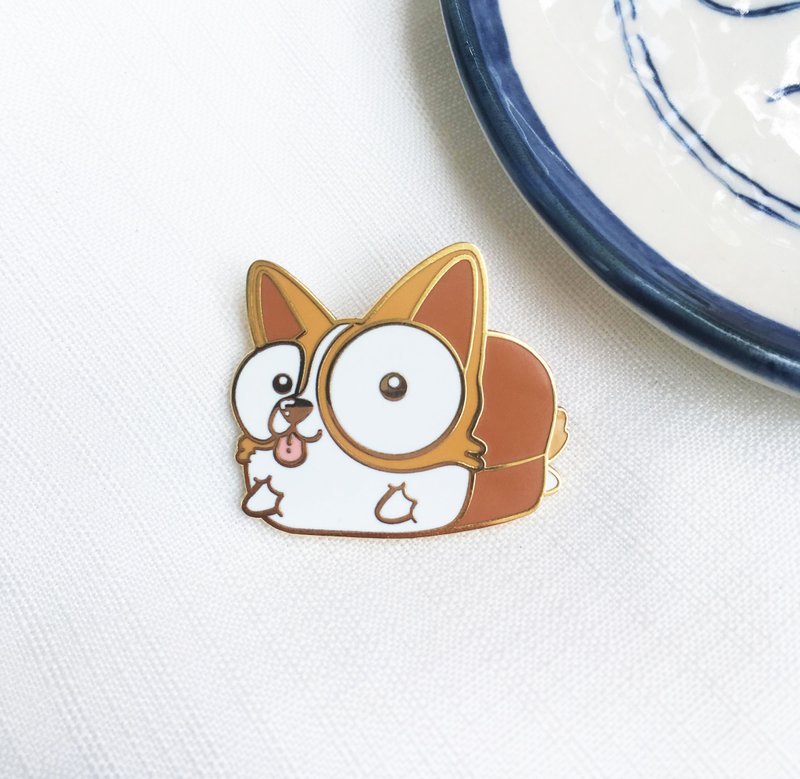 Corgi Bread : Hard Enamel Pin - 徽章/别针 - 其他金属 咖啡色