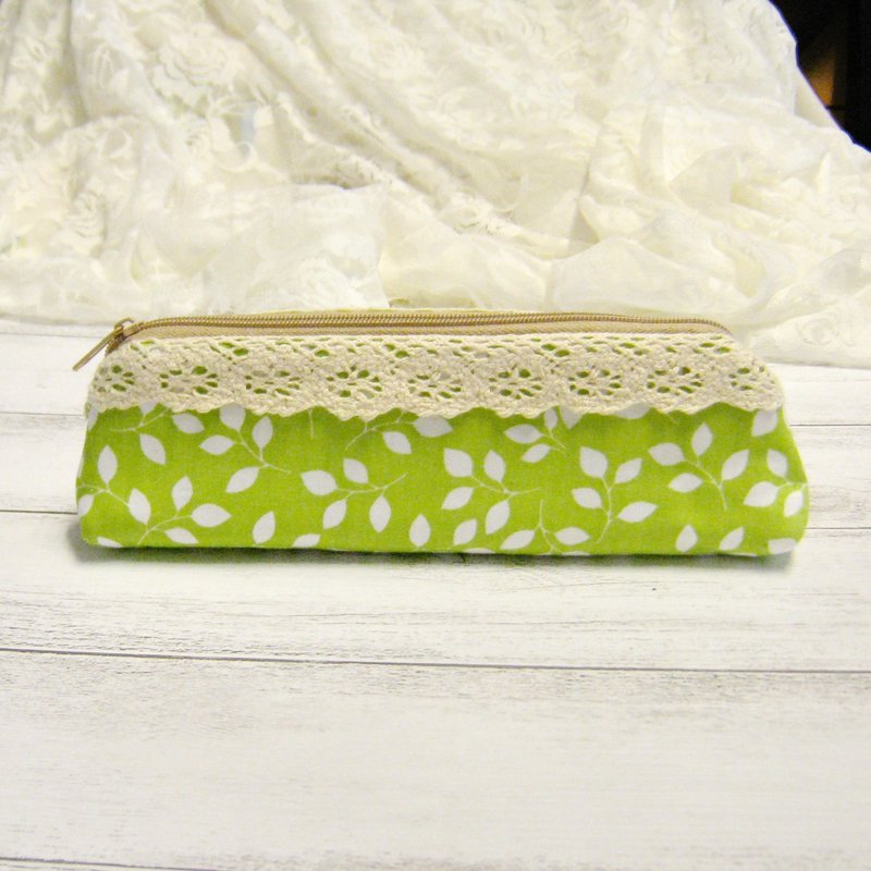 拉链收纳布包  笔袋  小巧化妆袋  手拿包 眼镜袋 (Pen-017) - 铅笔盒/笔袋 - 棉．麻 绿色