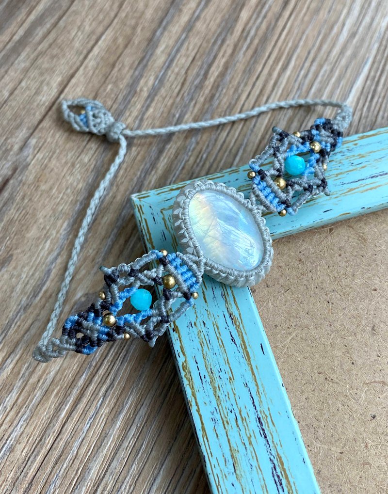 Misssheep-H109-南美蜡线编织月光石天河石珠黄铜珠手环 - 手链/手环 - 其他材质 灰色