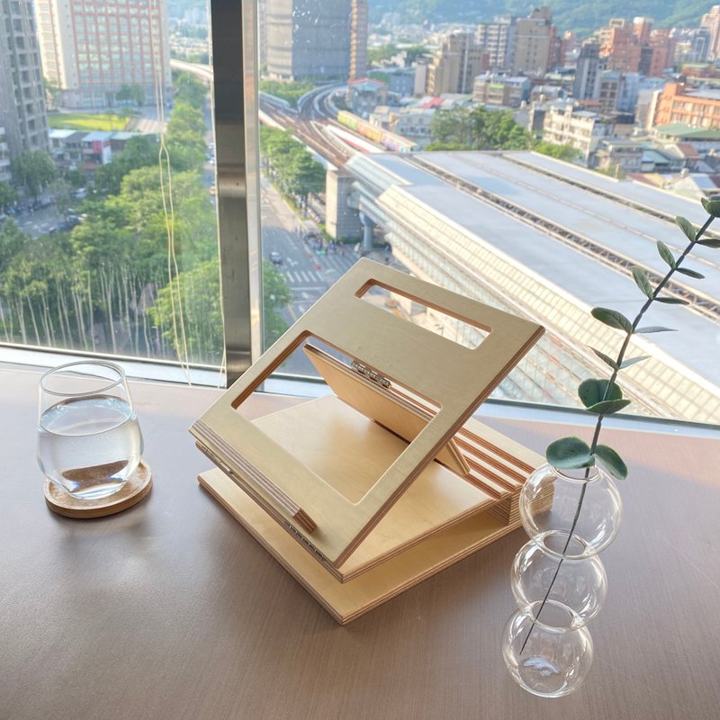 【好好辦公筆電架】兼具收納功能的可調式筆電架 - 居家文创 - 木头 