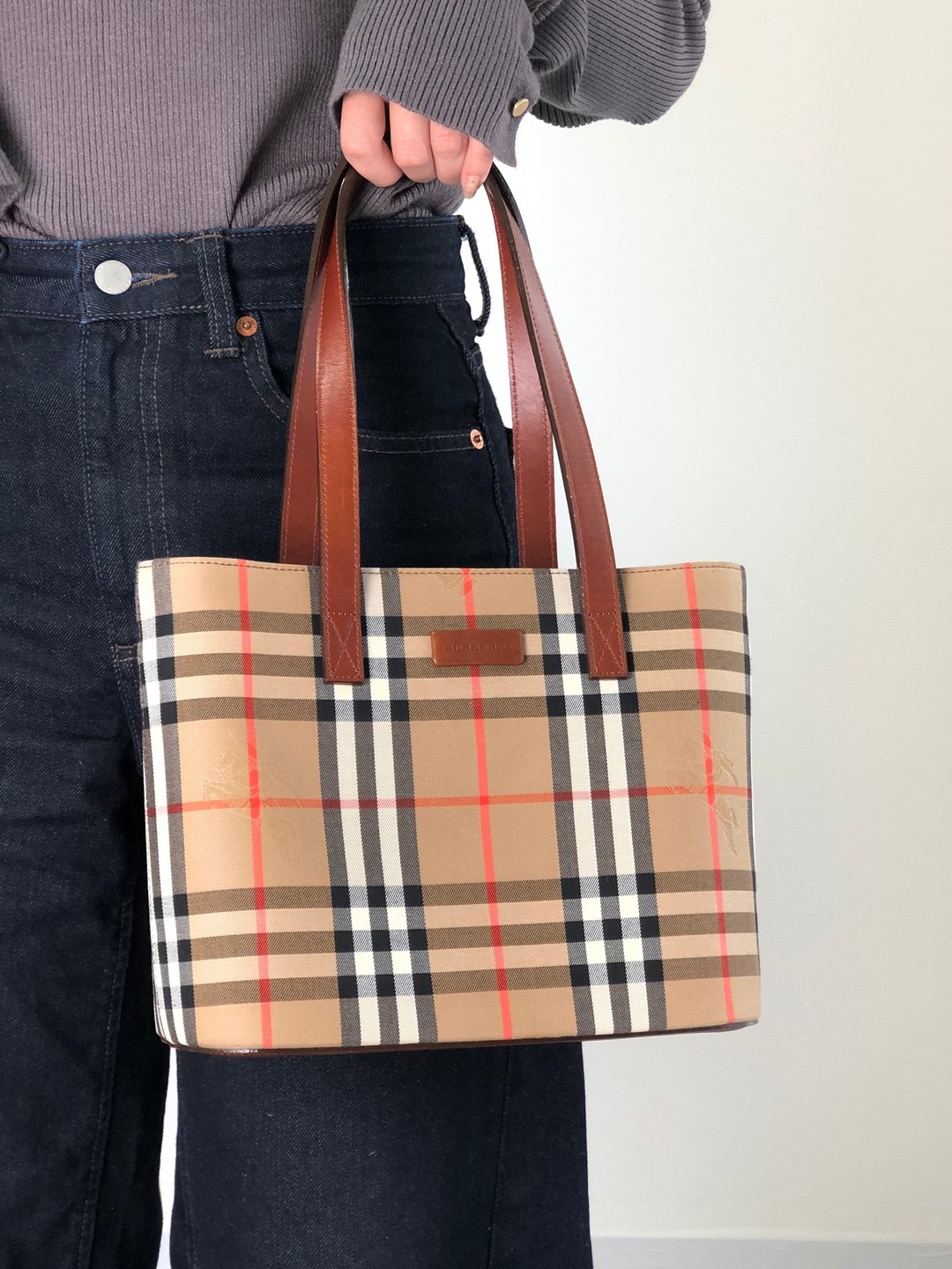 【 日本直送 名牌中古包 】BURBERRY 博美儿 经典格纹 托特包 米色 帆布 vintage 古董 bc7gmg - 手提包/手提袋 - 棉 咖啡色