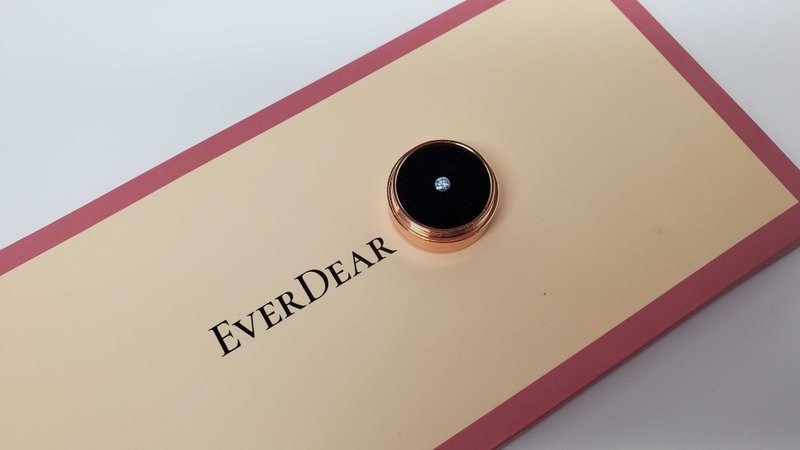 EverDear 定制化礼物 红色头发钻石  情侣搭配产品 结婚钻石 - 项链 - 宝石 红色