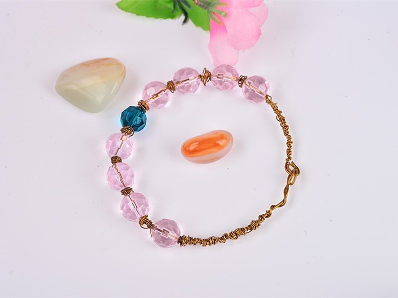 【粉爱】黄铜手镯 爱情许愿 情人礼物 - 手链/手环 - 其他金属 粉红色