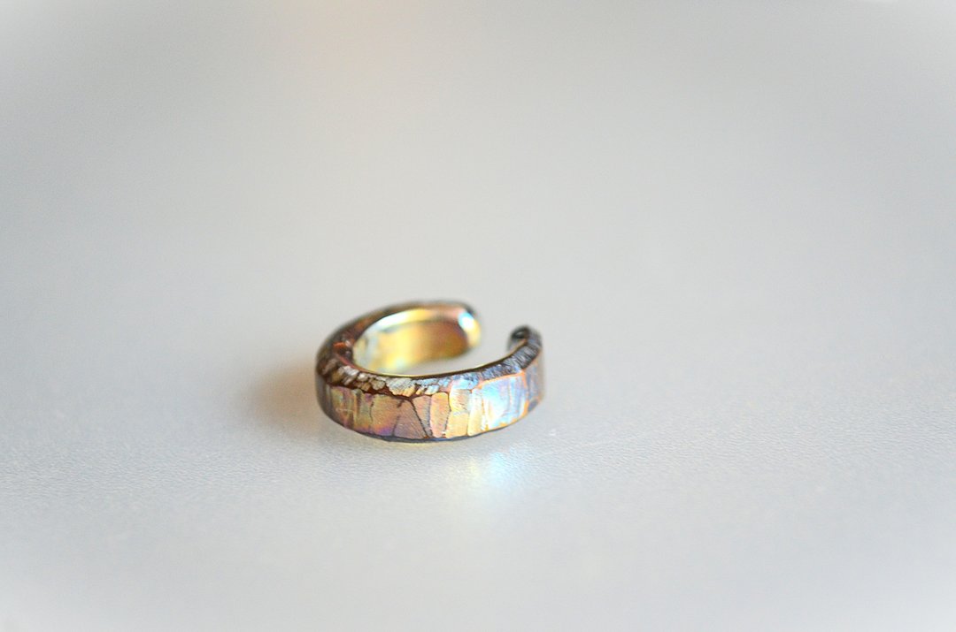 Titanium ear cuff・钛金属耳骨夹=摇滚耳=彩虹 D - 耳环/耳夹 - 其他金属 多色