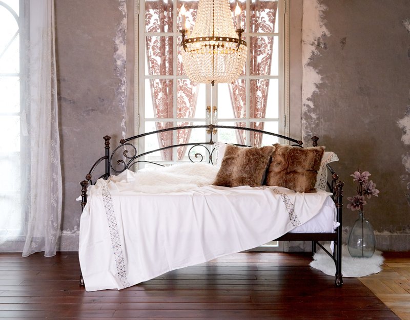 【单人床架】花园沙发床系列－凡尔赛/铁床架/宠物友善/到府安装 - 其他家具 - 其他金属 