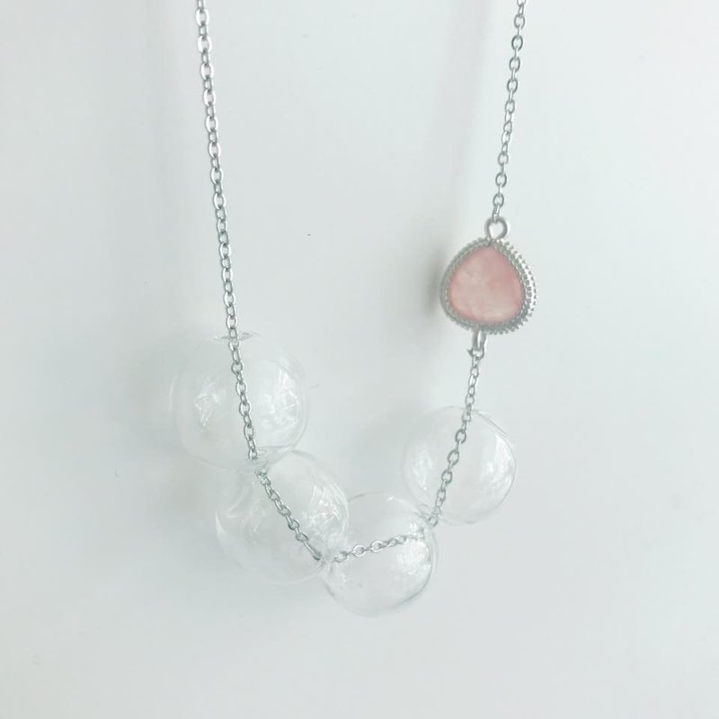 粉红色玻璃珠项链 颈链 Pink Red Glass Ball Necklace - 颈链 - 玻璃 粉红色