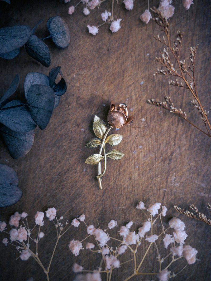 Krementz 含苞双色玫瑰・美国古董首饰 Vintage Jewelry - 胸针 - 其他金属 
