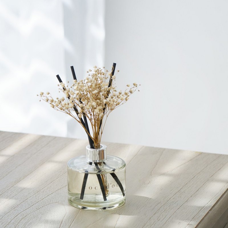 cocodor-永生花扩香瓶200ml-四月花香 - 香薰/精油/线香 - 玻璃 黄色